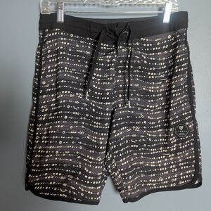Men's Vissla Board Shorts Black White And Gray Circle Design Size 30